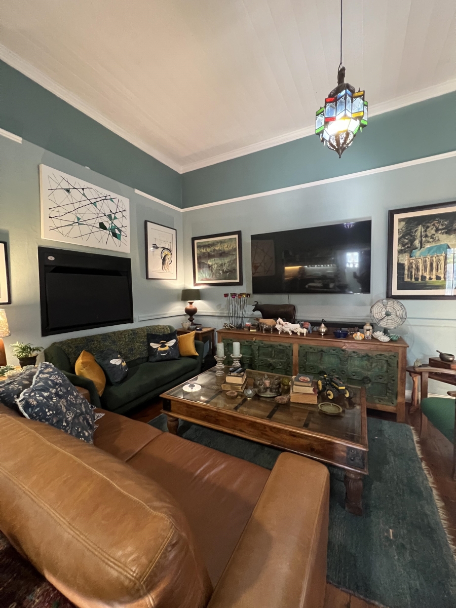 To Let 4 Bedroom Property for Rent in Strand Central Western Cape